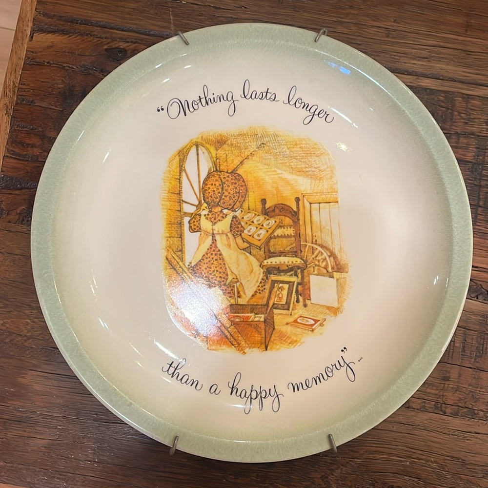 Holly Hobbie collections edition 
4 plates